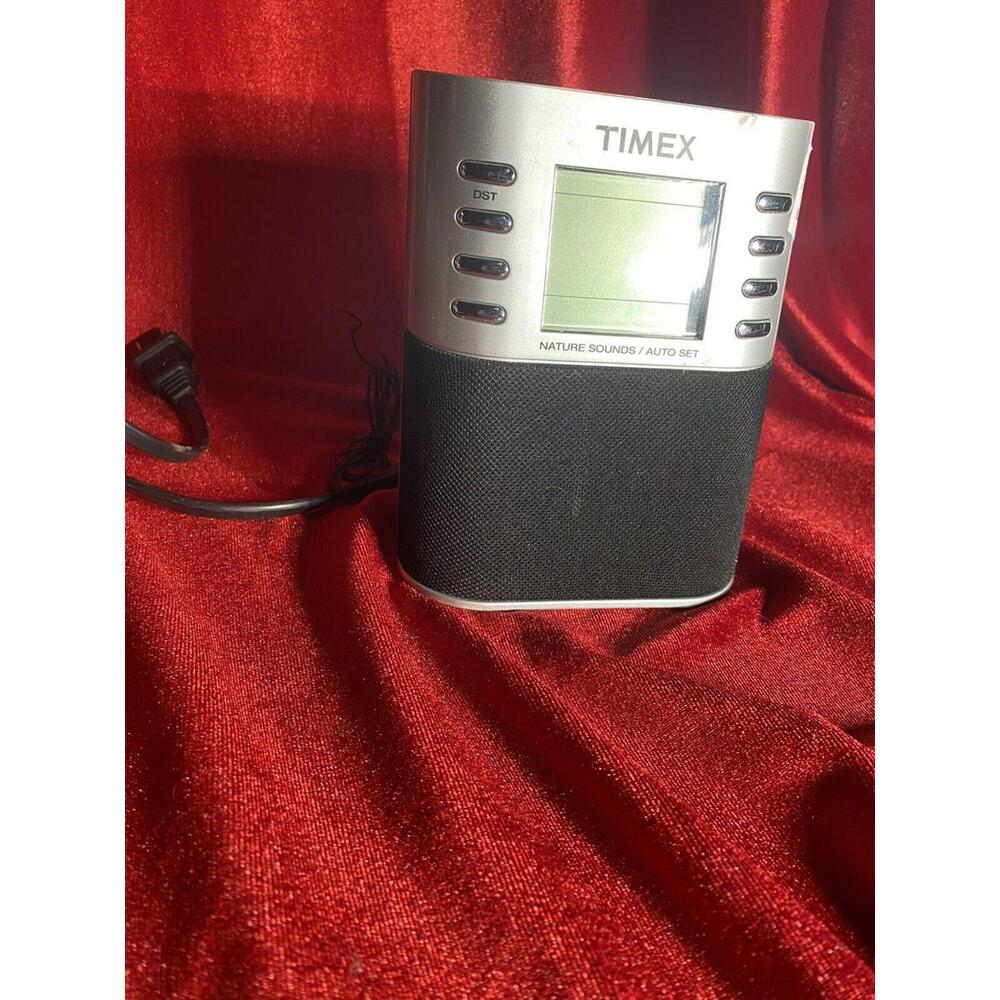 Timex T308S LCD Digital Clock AM/FM Radio w/Auto Set & Nature Sounds